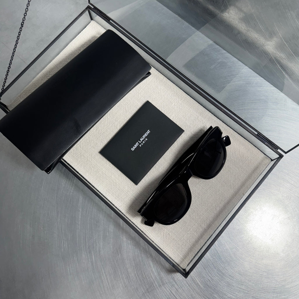 Óculos de Sol Saint Laurent 571-001