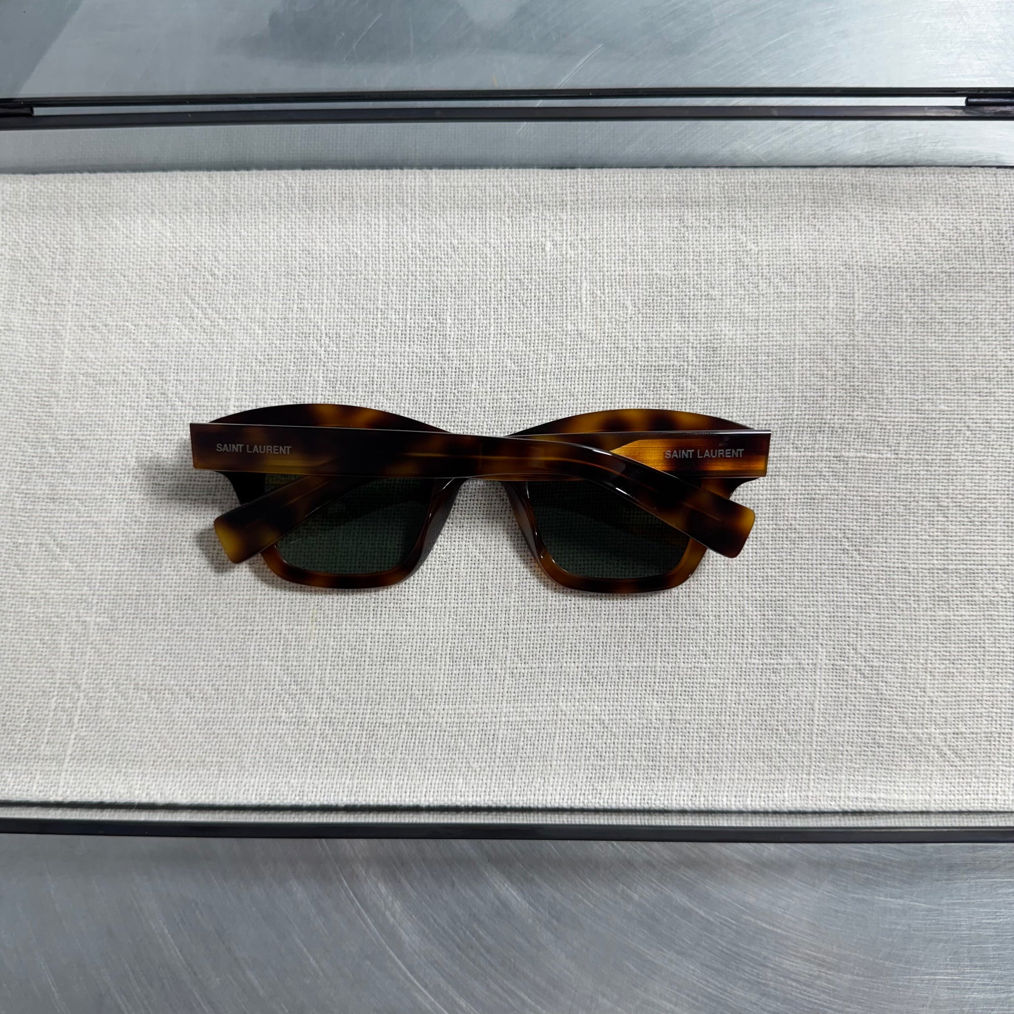 Óculos de Sol Saint Laurent 592-003