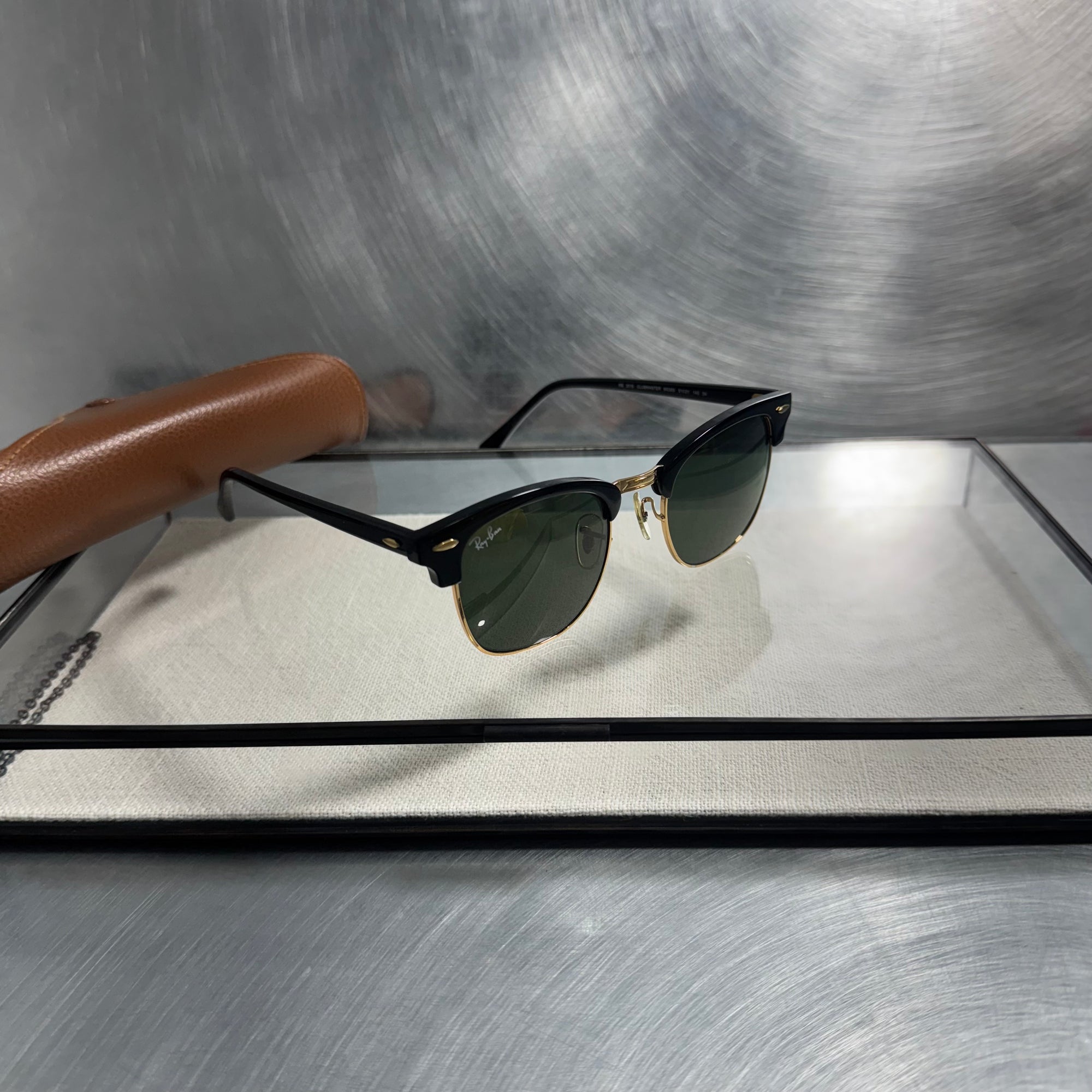 Óculos de Sol Rayban Clubmaster Square Legend Gold