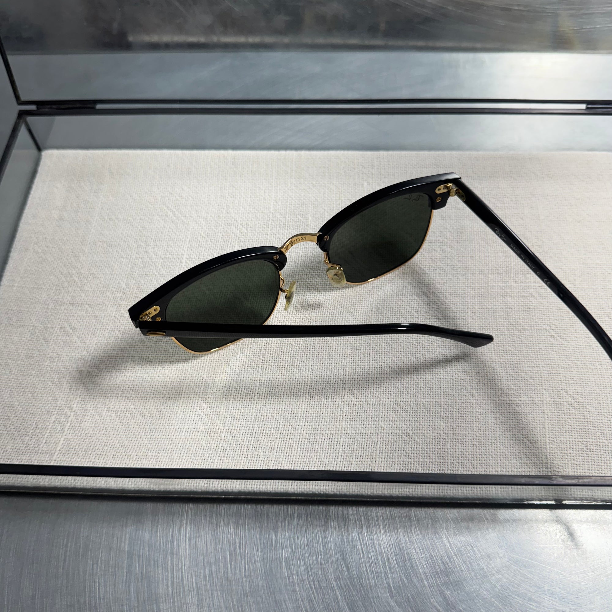 Óculos de Sol Rayban Clubmaster Square Legend Gold